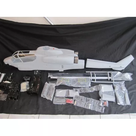 Cobra Bell AH-1W Gris  classe 700 Roban Compactor