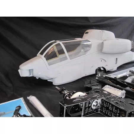 Cobra Bell AH-1W Gris  classe 700 Roban Compactor