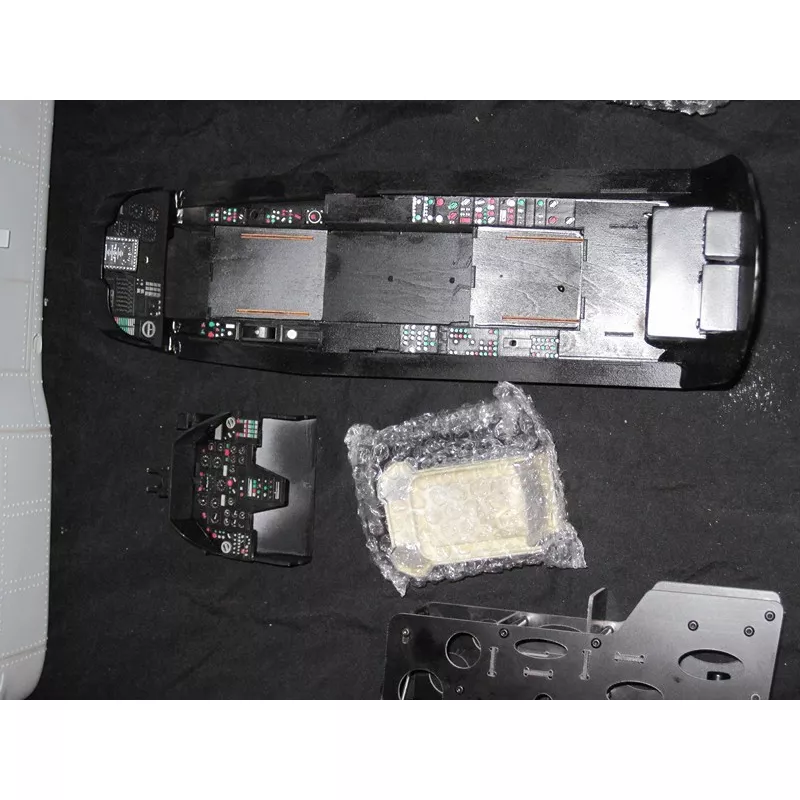 Cobra Bell AH-1W "Gris"  classe 700 Roban...