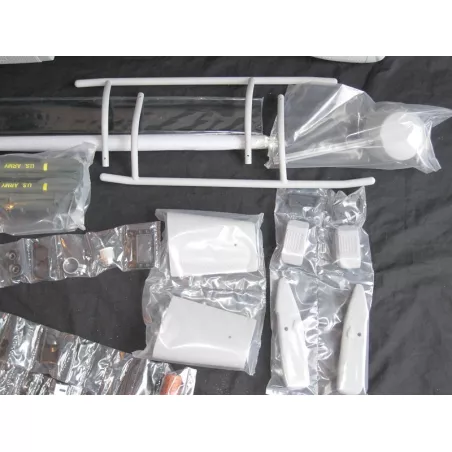 Cobra Bell AH-1W "Gris"  classe 700 Roban Compactor