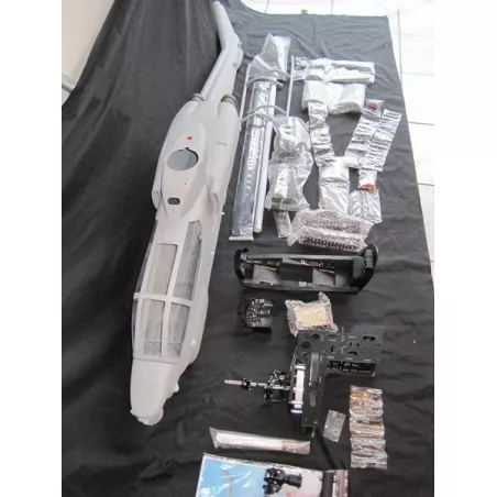 Cobra Bell AH-1W "Gris"  classe 700 Roban Compactor