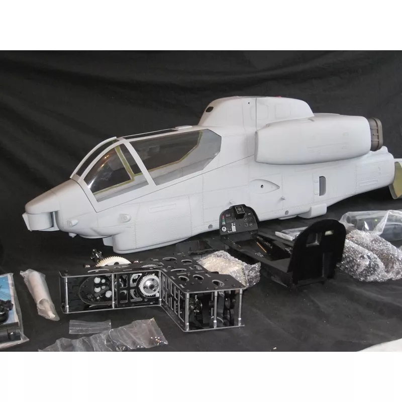 Cobra Bell AH-1W Gris  classe 700 Roban Compactor