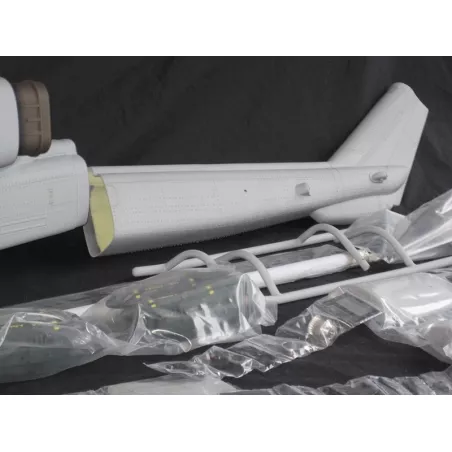 Cobra Bell AH-1W Gris  classe 700 Roban Compactor