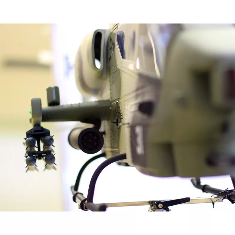 Cobra Bell AH-1W Camouflage  classe 700 Roban...