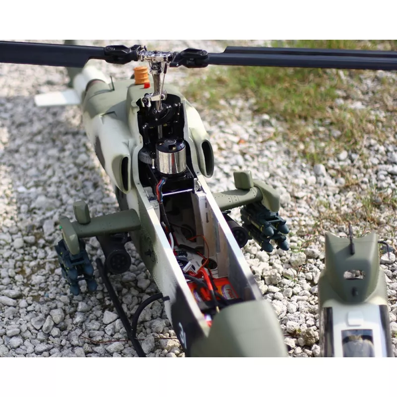 Cobra Bell AH-1W Camouflage  classe 700 Roban...