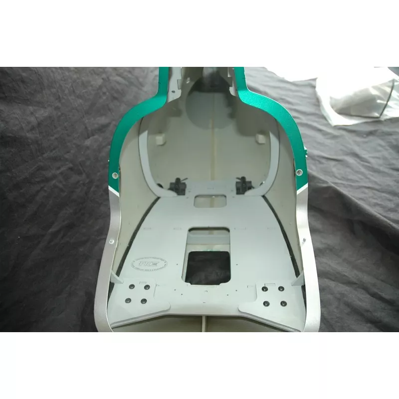 AS-350 Ecureuil (A-Star) FUNKEY classe 600 "Silver Green" Edition Deluxe